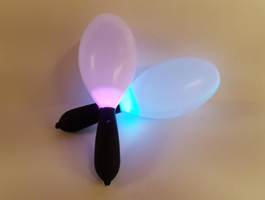 White Light-Up Maracas (1 Dozen)